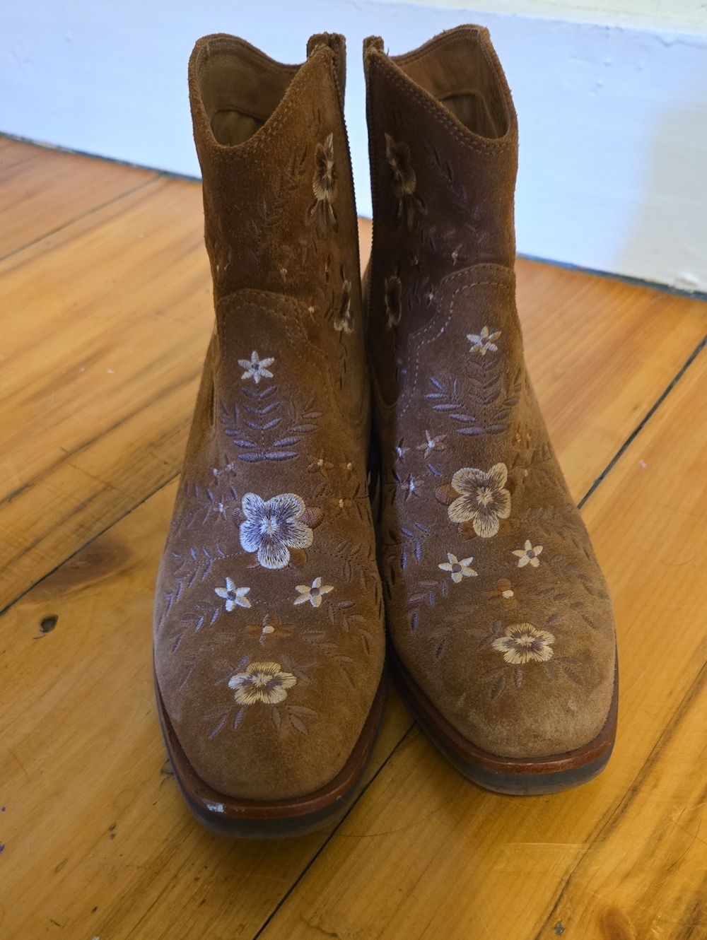 Sofft Brown Suede Floral Embroidered Ankle Booties
